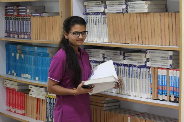 Gardi Vidyapith Rajkot Library photo 6